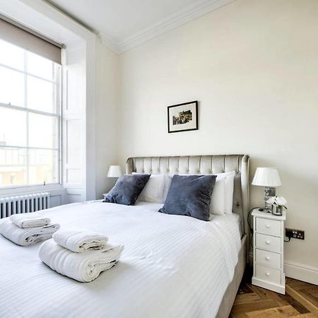 Guestready - Modern Home 5 Minutes Walk From Princes Street Edimburgo Esterno foto